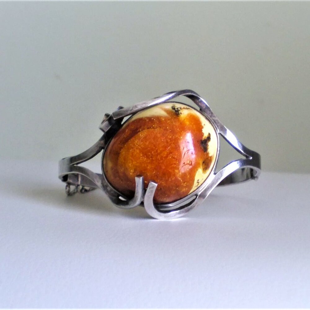 Vintage Sterling Silver 925 Baltic Butterscotch Egg Yolk Amber Bangle Bracelet - Picture 1 of 9
